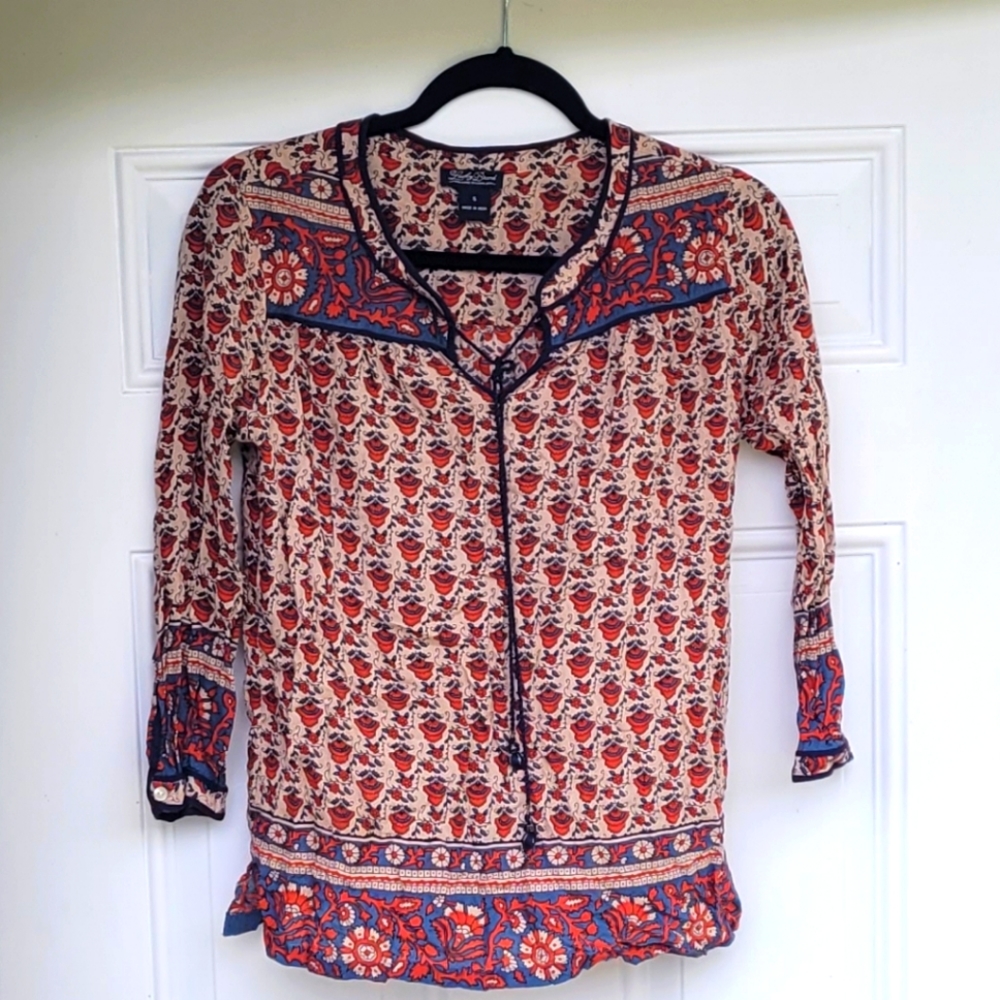Lucky Top
